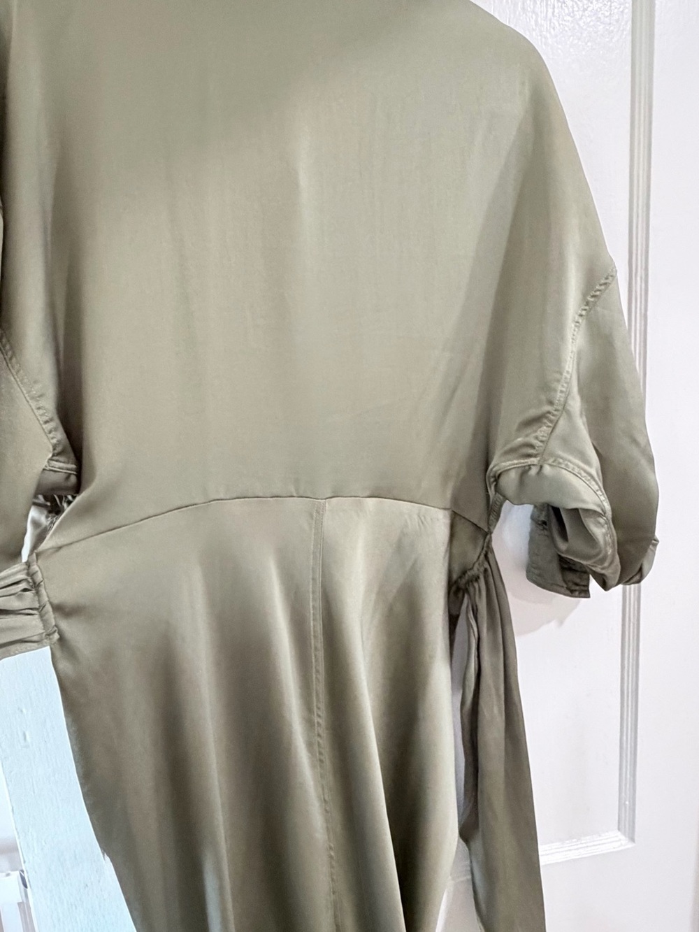 Ruched Satin Olive Midi  Dress with Button Front & wrap sash belt - size L 8/10 - Picture 6 of 8